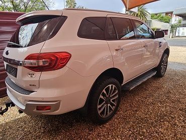 2020 Ford Everest Bi-Turbo Limited 7 Seater photo