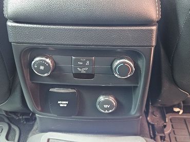 2020 Ford Everest Bi-Turbo Limited 7 Seater photo