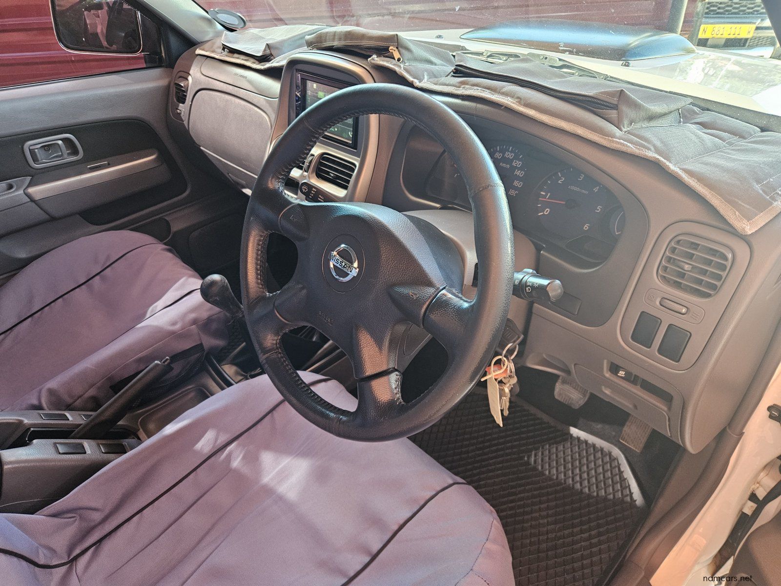 2016 Nissan NP300 2.5 TDI 4x4 photo