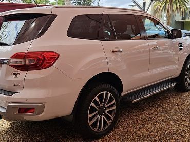 2020 Ford Everest Bi-Turbo LTD photo