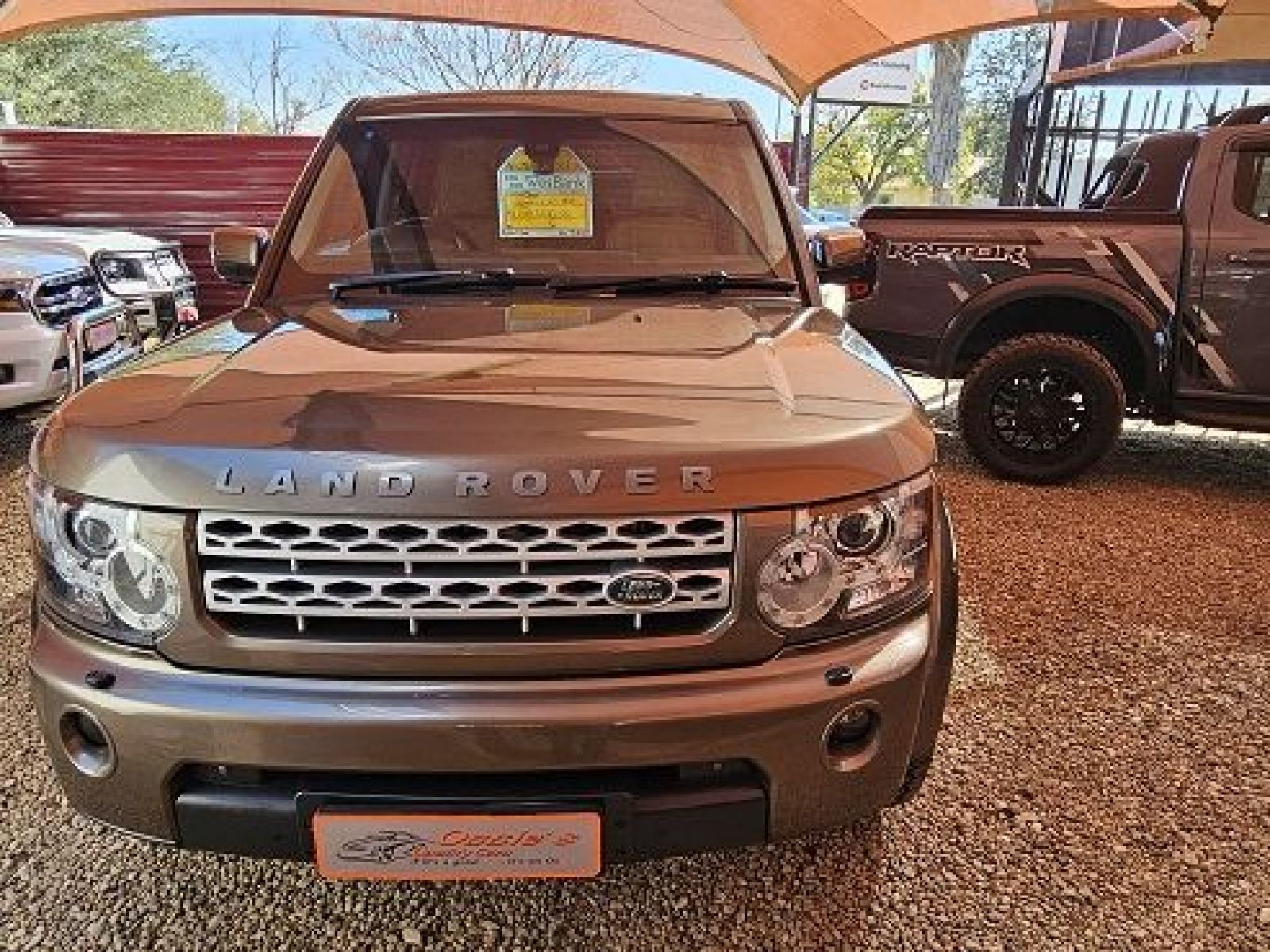 2013 Land Rover Discovery 4 HSE photo