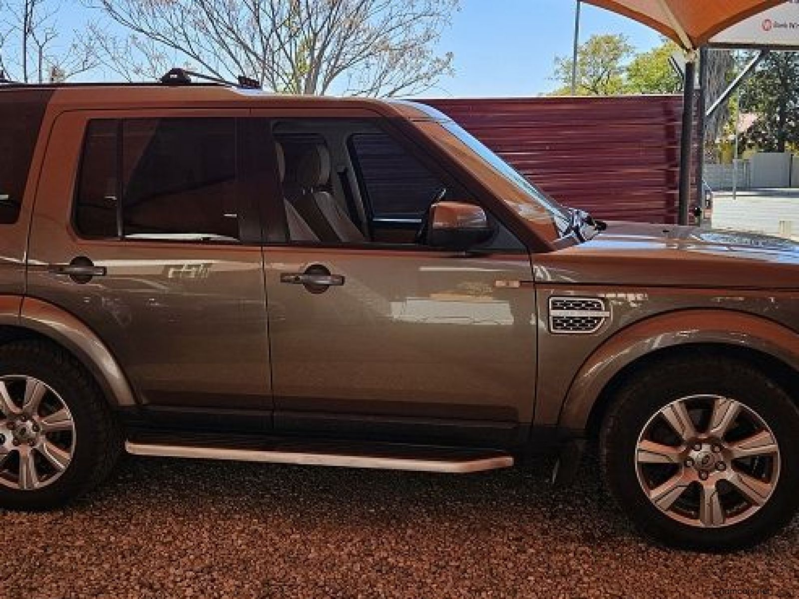 2013 Land Rover Discovery 4 HSE photo