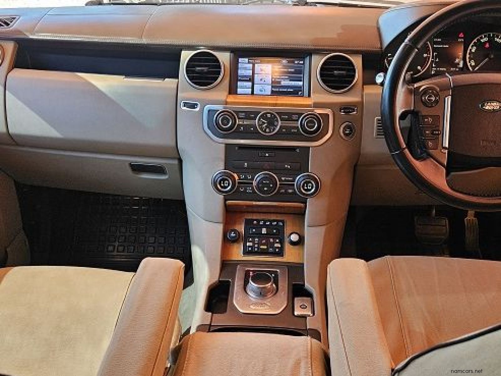 2013 Land Rover Discovery 4 HSE photo