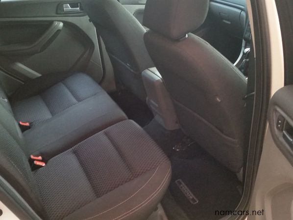 2009 Ford Focus photo