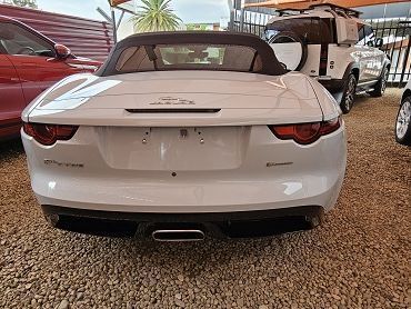 2018 Jaguar F-Type R-dynamic photo