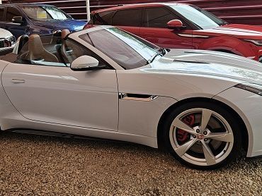 2018 Jaguar F-Type R-dynamic photo