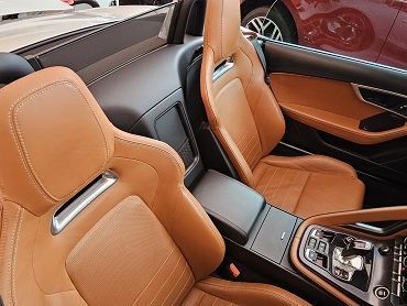 2018 Jaguar F-Type R-dynamic photo