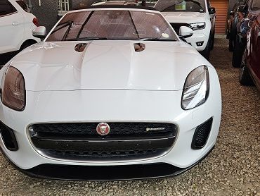 2018 Jaguar F-Type R-dynamic photo