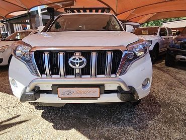 2016 Toyota Prado 3.0 VX 7 Seater photo