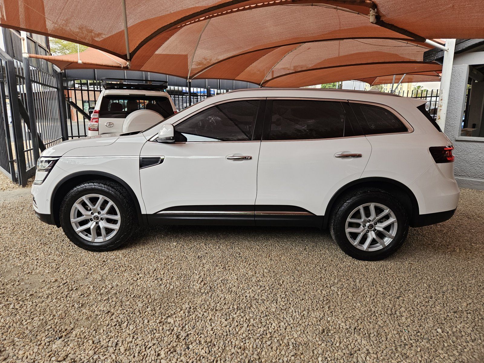 2019 Renault Koleos Dynamique photo