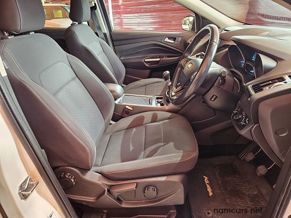 2020 Ford Kuga Ecoboost 1.5i Trend photo