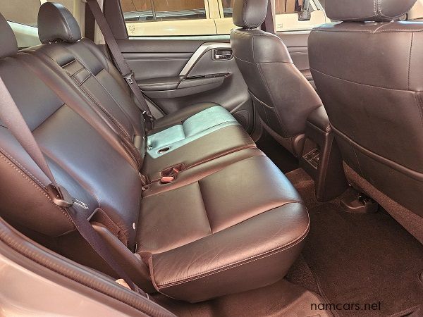2020 Mitsubishi Pajero Sport Exceed 7 Seater 4x4 F/Lift photo