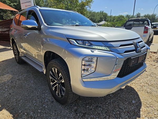 2020 Mitsubishi Pajero Sport Exceed 7 Seater 4x4 F/Lift photo
