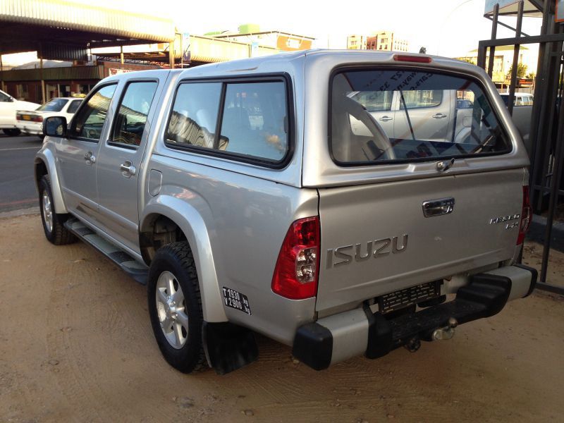 2008 Isuzu KB 360 LX photo
