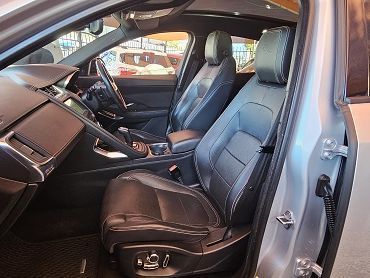 2018 Jaguar E- Pace D240 HSE R-Dynamic AWD photo