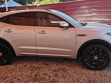 2018 Jaguar E- Pace D240 HSE R-Dynamic AWD photo