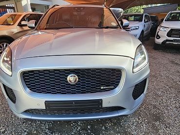 2018 Jaguar E- Pace D240 HSE R-Dynamic AWD photo