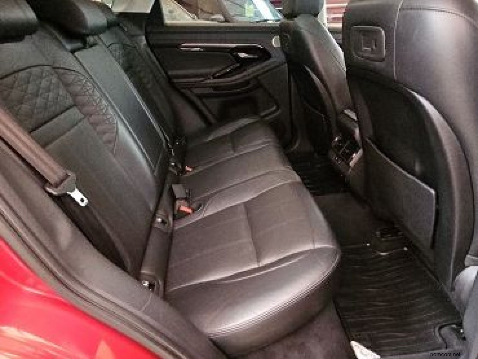 2019 Land Rover Range Rover Evoque SE P250 183kw photo