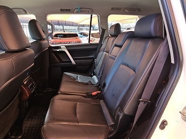 2016 Toyota Prado 3.0 VX 7 Seater photo
