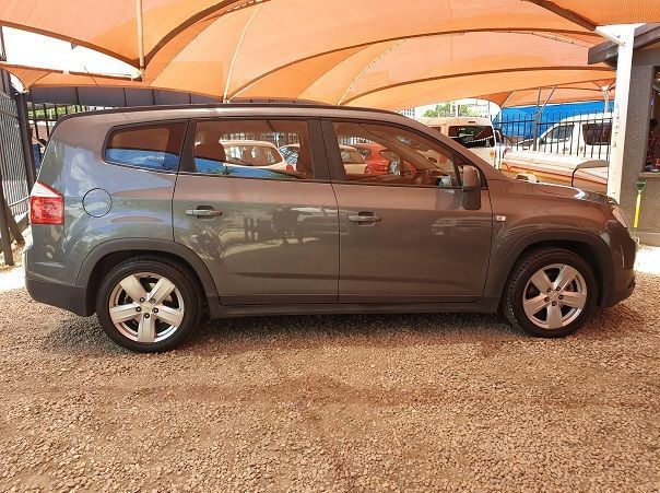 2011 Chevrolet Orlando 1.8 LS 7Seater pictures