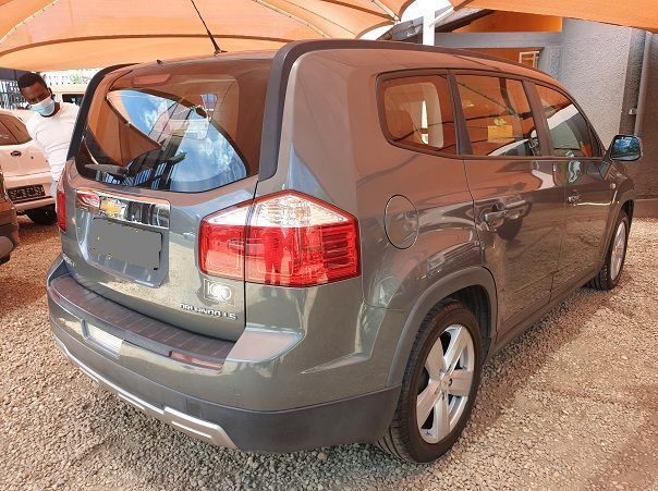 2011 Chevrolet Orlando 1.8 LS 7Seater pictures