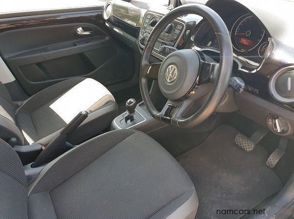 2012 Volkswagen UP pictures