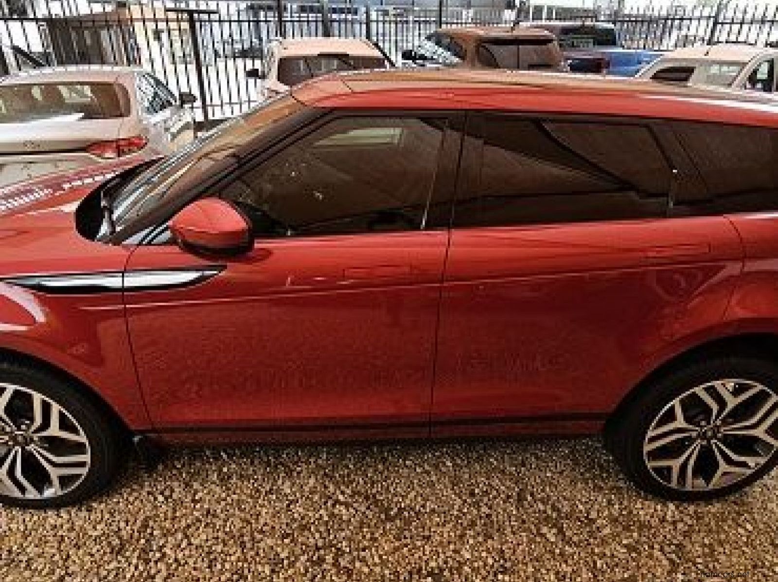 2019 Land Rover Range Rover Evoque SE P250 183kw pictures