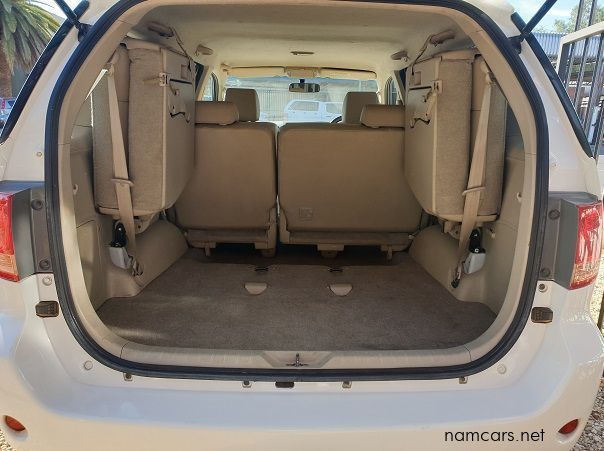 2009 Toyota Fortuner 4.0 V6 pictures