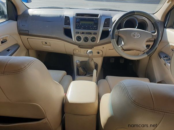 2009 Toyota Fortuner 4.0 V6 pictures