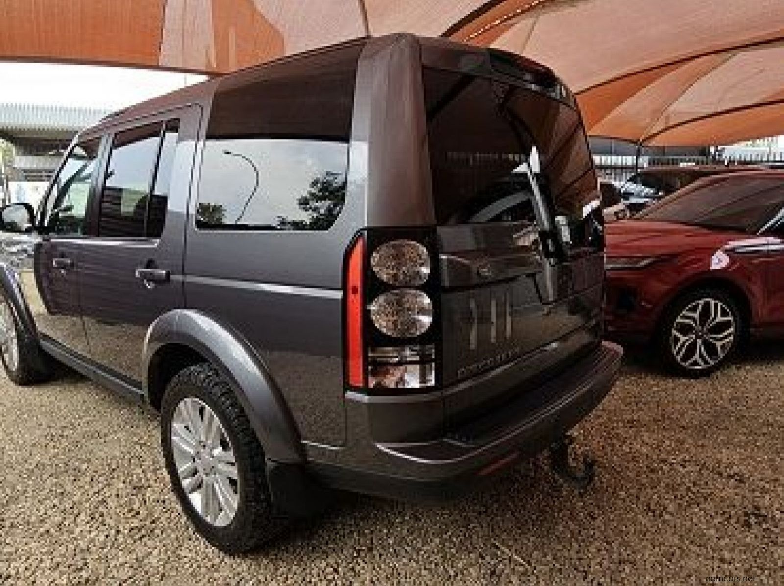 2015 Land Rover Discovery 4 HSE pictures