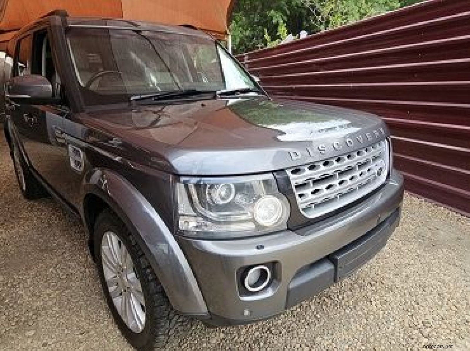 2015 Land Rover Discovery 4 HSE pictures