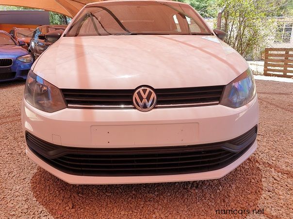 2016 Volkswagen Polo 1.2 TSI Trend pictures