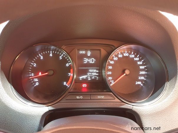 2016 Volkswagen Polo 1.2 TSI Trend pictures