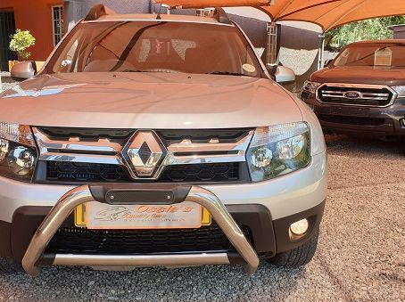 2016 Renault Duster 1.5 dci 4WD Dynamic pictures