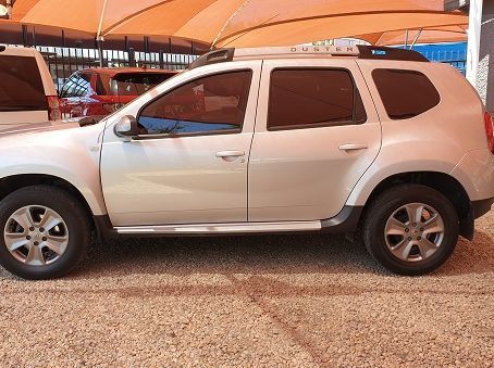 2016 Renault Duster 1.5 dci 4WD Dynamic pictures