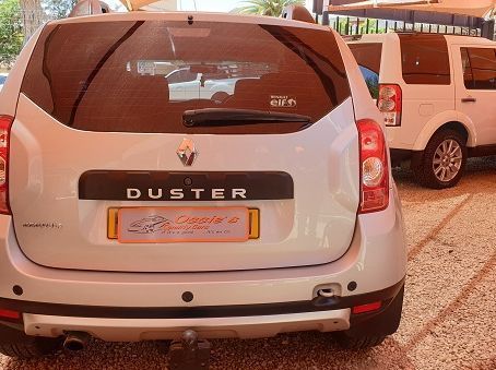 2016 Renault Duster 1.5 dci 4WD Dynamic pictures