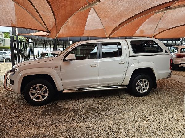 2016 Volkswagen Amarok 2.0 TDI Highline 4Motion A/T pictures