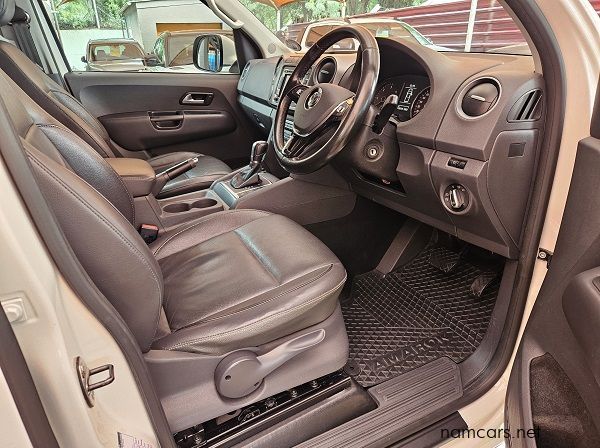2016 Volkswagen Amarok 2.0 TDI Highline 4Motion A/T pictures