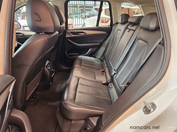 2018 BMW X3 XDrive XLine pictures