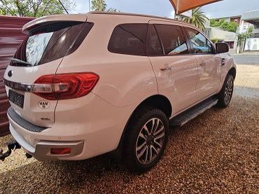 2020 Ford Everest Bi-Turbo Limited 7 Seater pictures