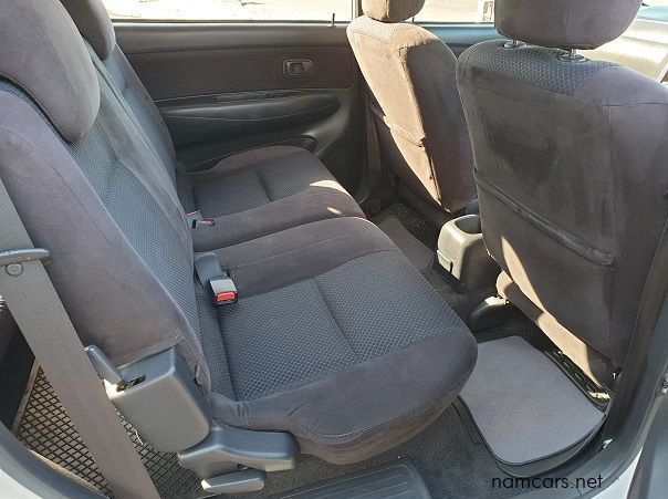 2011 Toyota Avanza 1.5 SX 7 Seater pictures