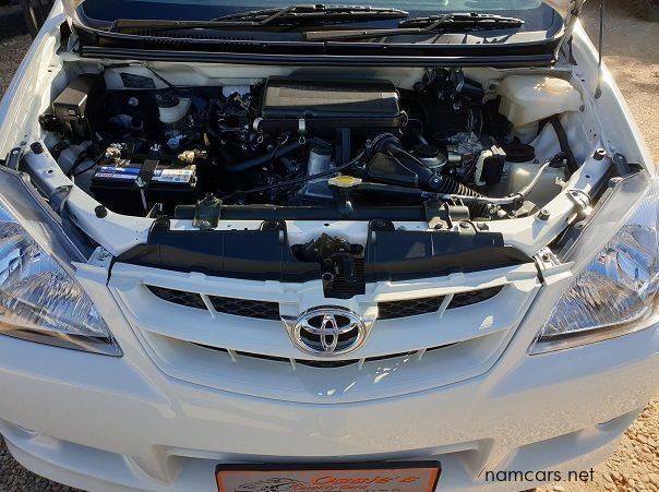 2011 Toyota Avanza 1.5 SX 7 Seater pictures