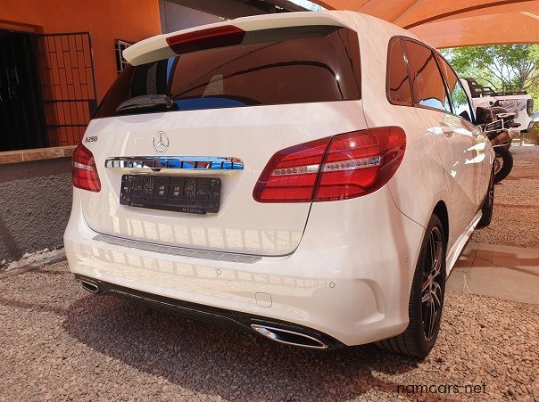 2017 Mercedes-Benz B250 AMG pictures