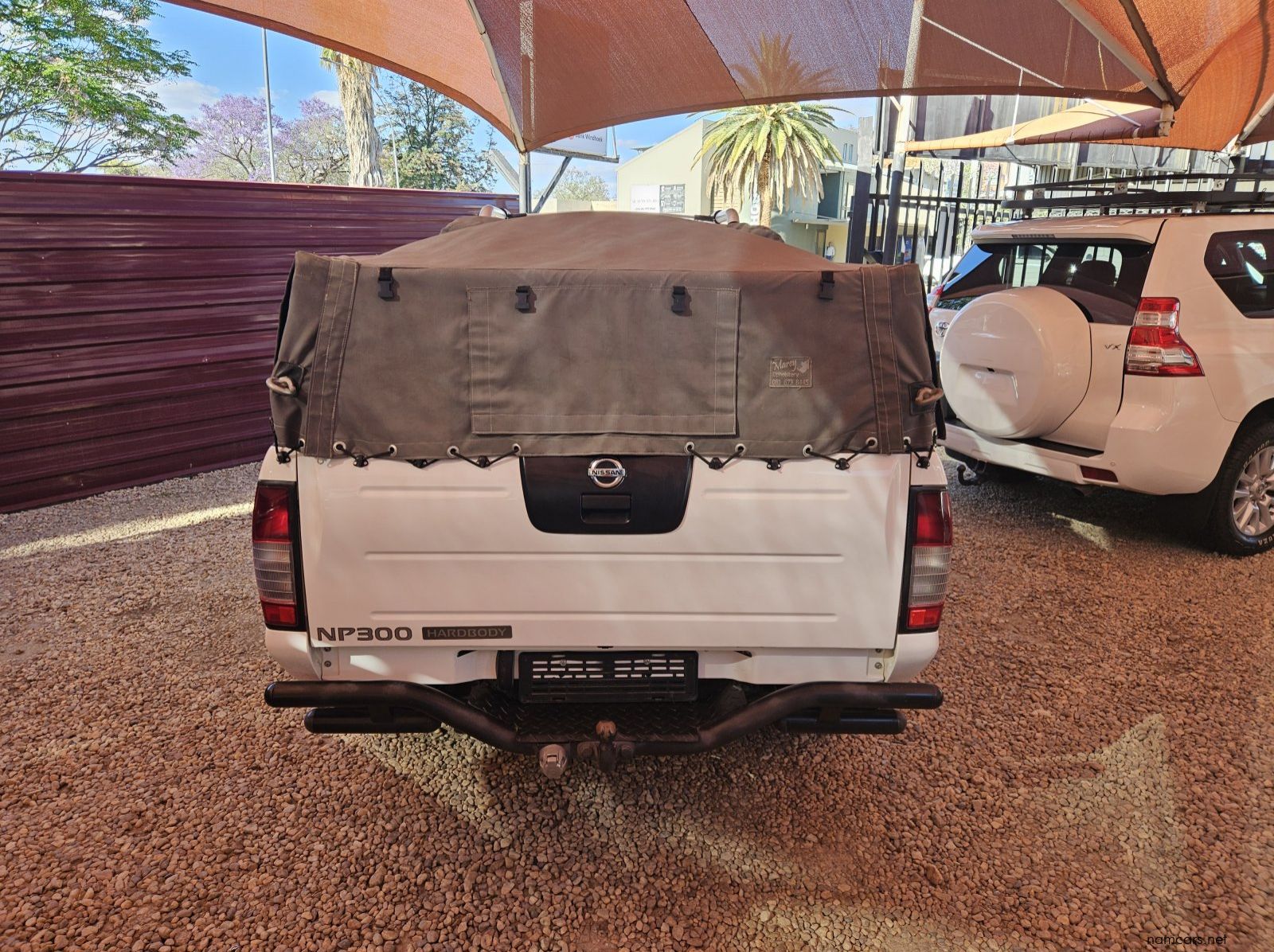 2016 Nissan NP300 2.5 TDI 4x4 pictures
