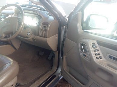 2002 Jeep Grand Cherokee V8 pictures