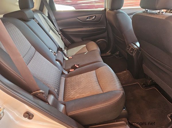 2022 Nissan X-Trail Acenta AWD pictures