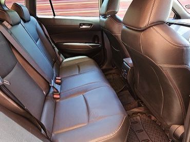 2023 Toyota Corolla Cross XS Hybrid pictures