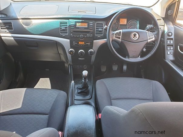 2014 Ssangyong Korando G20D pictures
