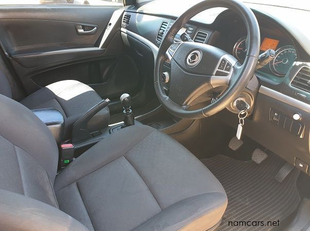 2014 Ssangyong Korando G20D pictures