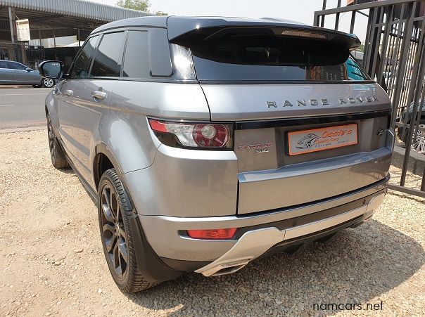 2013 Land Rover Range Rover Evoque SI4 Dynamic pictures